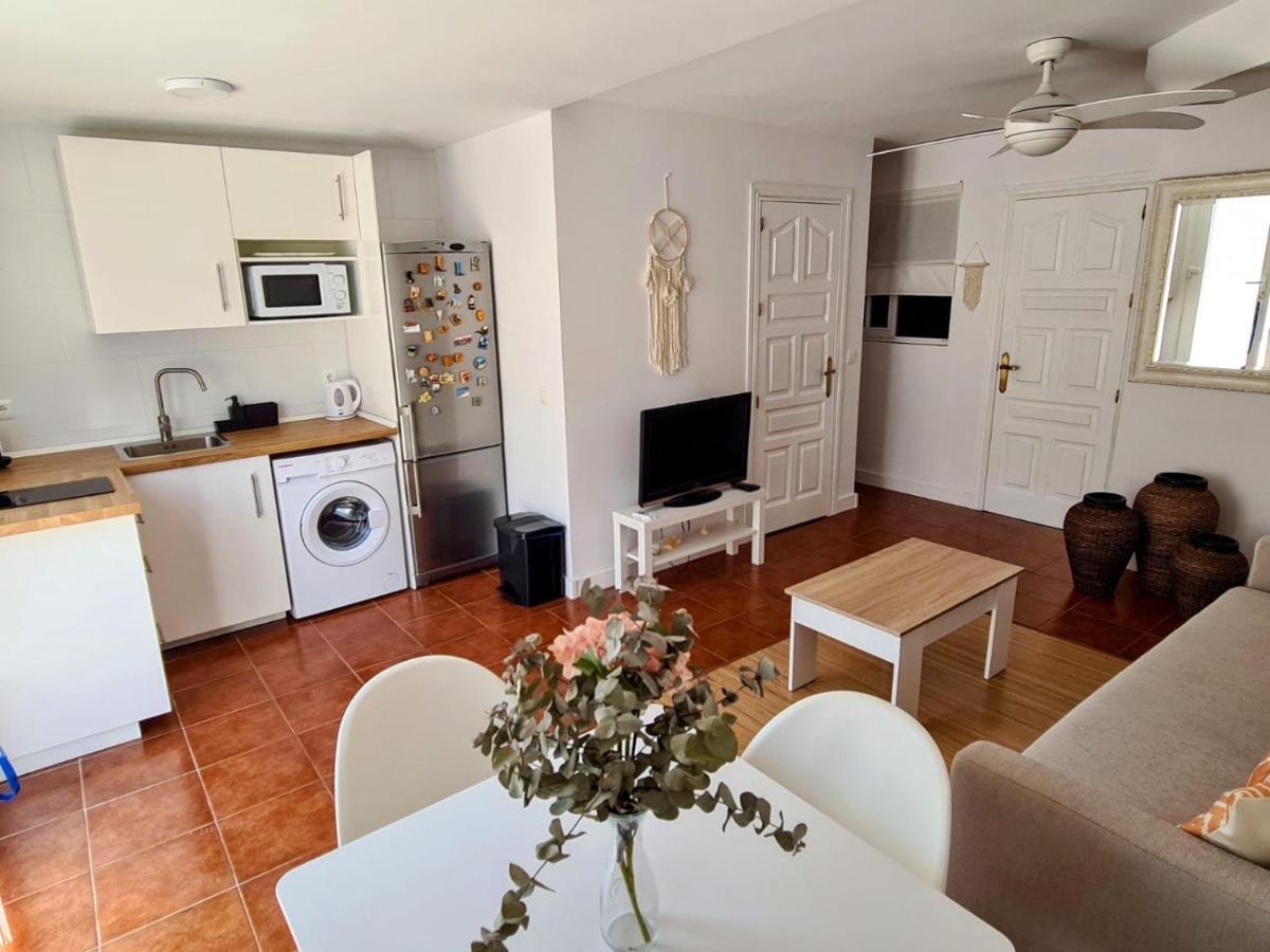 Villa Pitato Nuevo, Cerca De La Playa, Parking En La Puerta Del Alojamiento La Cala Del Moral Kültér fotó